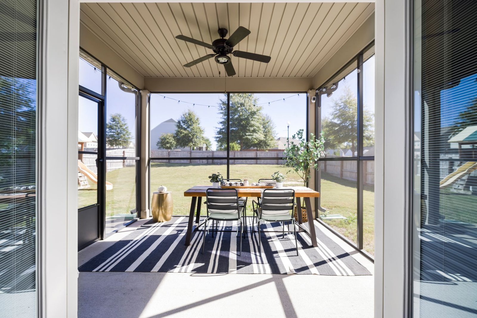 Modern & Minimalist Designs