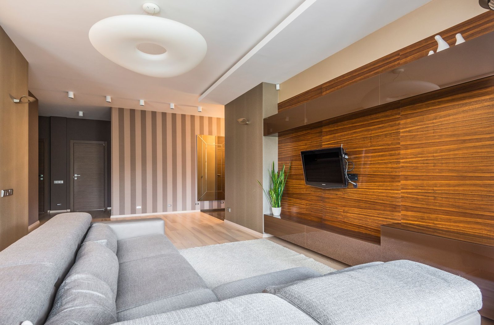 Design a Focal Feature Wall